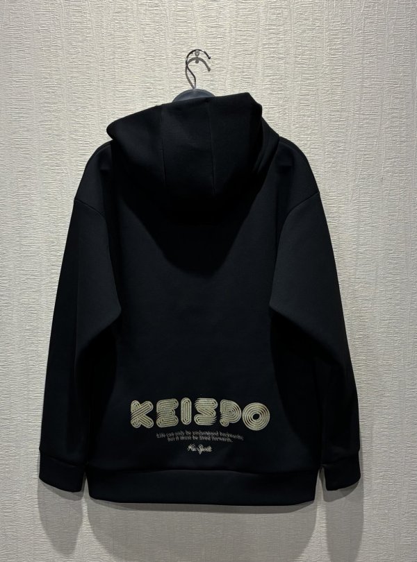 画像1: KEIスポーツ ラインアットダンボールニットフーディ (1)